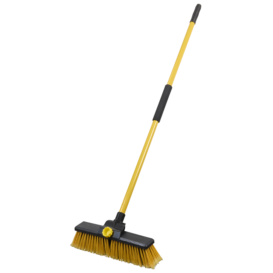Yard Broom 18in (460mm)