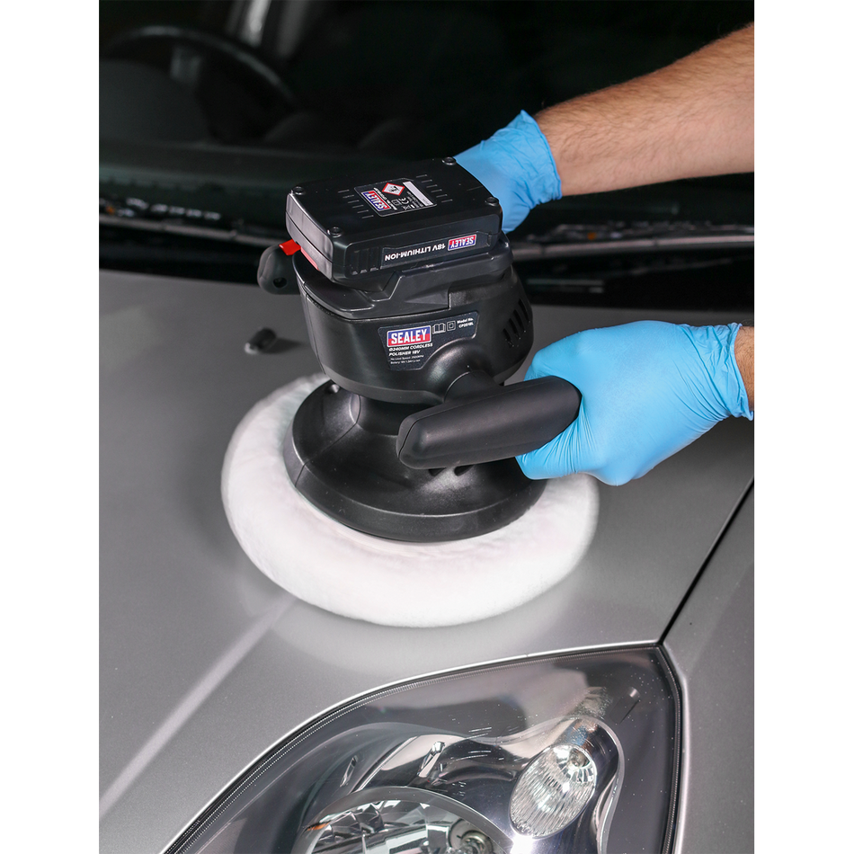 CP2518L 240mm Cordless Polisher 18V