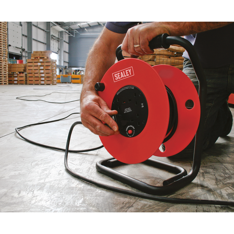 CR25025 50m Heavy-Duty Cable Reel with Thermal Trip 4 x 230V