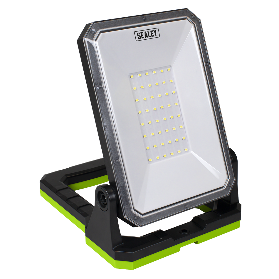 LED1800PB Rechargeable Portable Floodlight & Power Bank 20W SMD LED