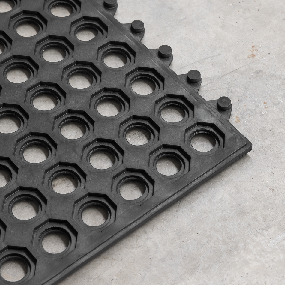 MIC9292 Interlocking Anti-Fatigue Matting 920 x 920mm