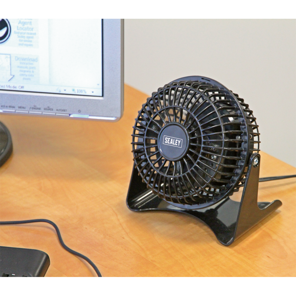 SFF04 Mini Desk Fan 4" 230V